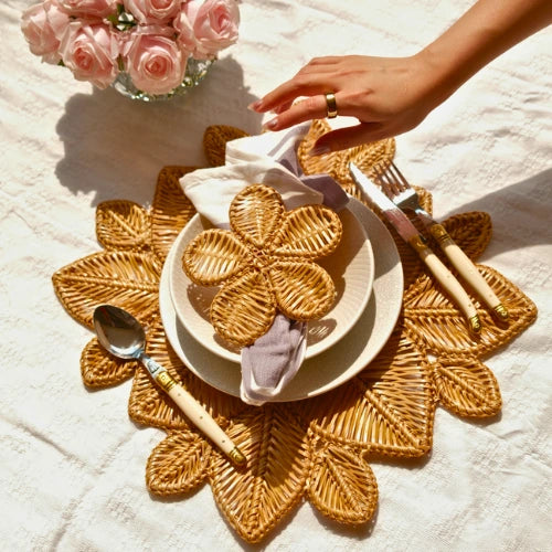 Rattan Wicker Placemats (Multi-petal Flower)